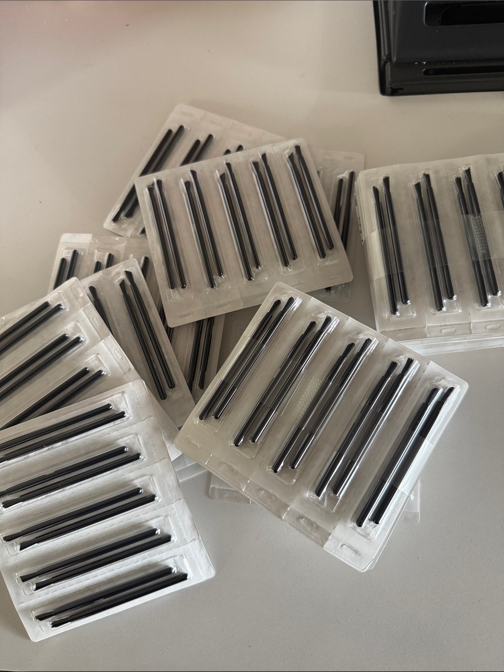 230 Count Sterile EYELASH /SERUM applicator BRUSH